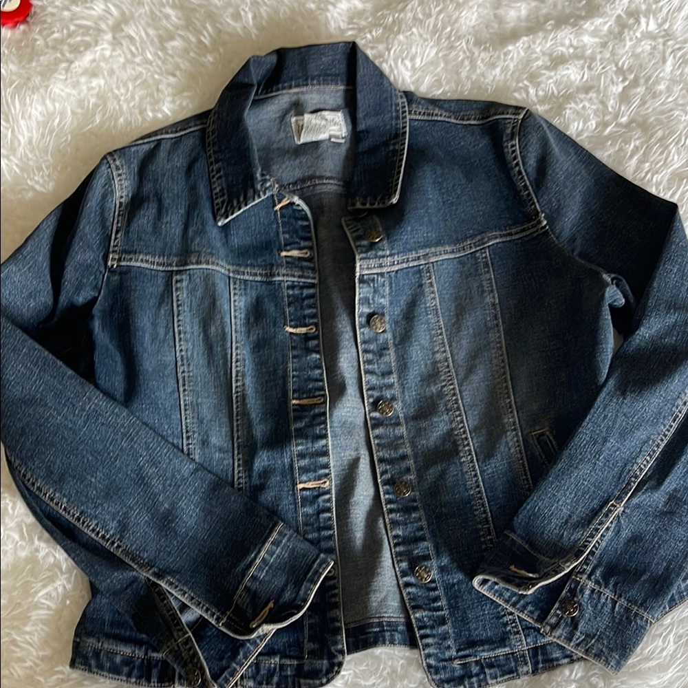 Blue Jean Jacket with Contrast Stitching and Pointed Collar